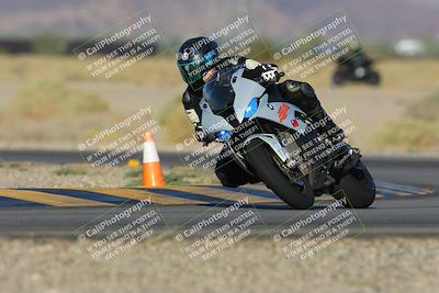 media/Oct-06-2024-Race Pace (Sun) [[d7d39ec7ad]]/4-Turn 15 (815am)/